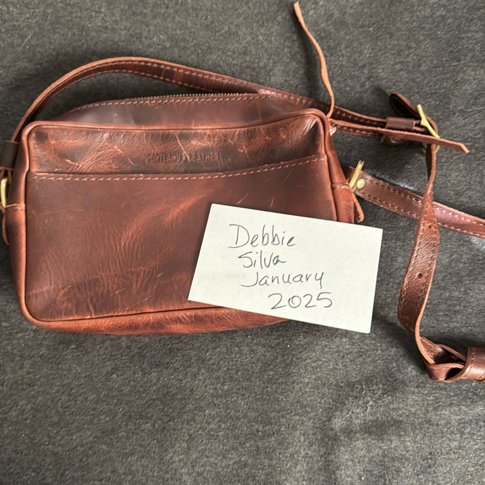 Portland leather goods camera bag in Lava